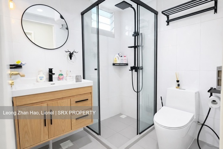 Blk 228B Ang Mo Kio Court (Ang Mo Kio), HDB 5 Rooms #558314841